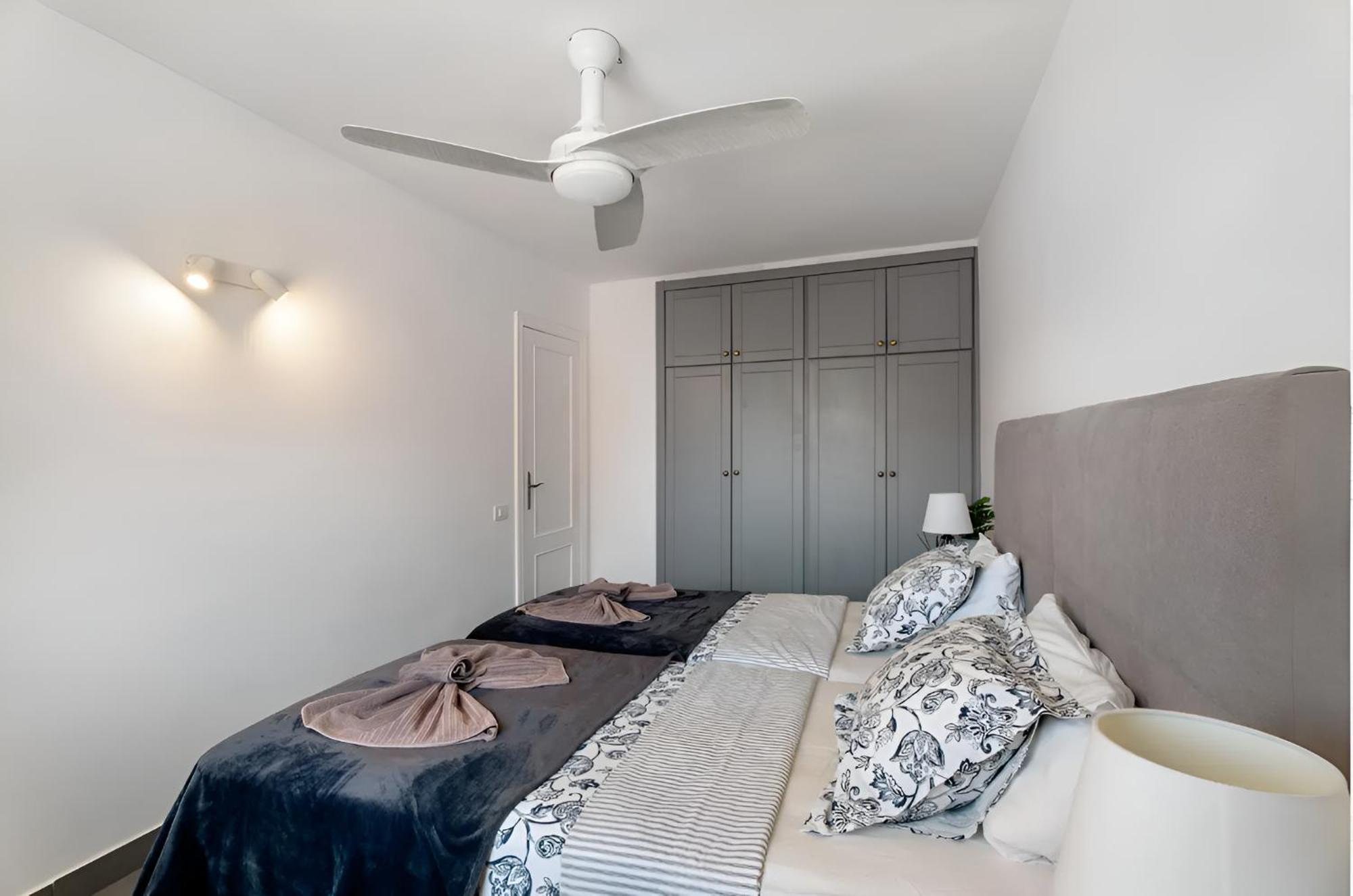 Apartamento En Playa De Las Americas, Torre Del Sol エクステリア 写真